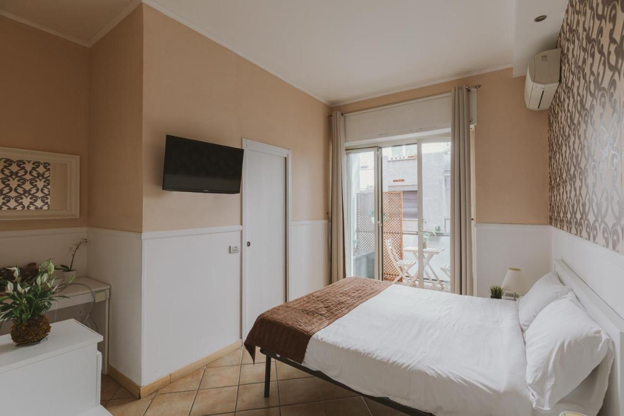 Residenza Il Giglio Ξενοδοχείο Ρώμη Εξωτερικό φωτογραφία